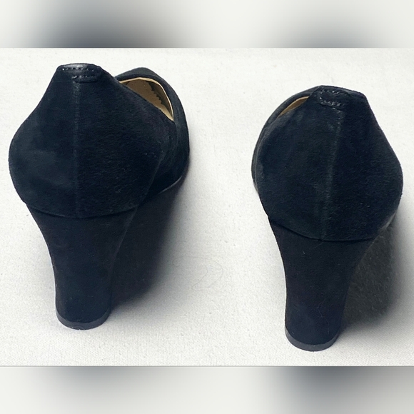 Marc Fisher Calea Black Suede Wedges Size 9.5 - Picture 4 of 6